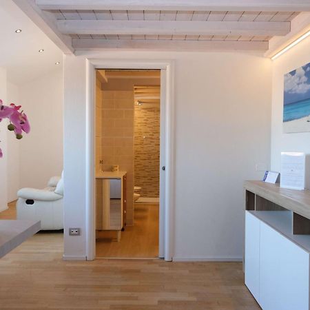 Case Vr Holiday Attico Di Lino เวโรนา ภายนอก รูปภาพ