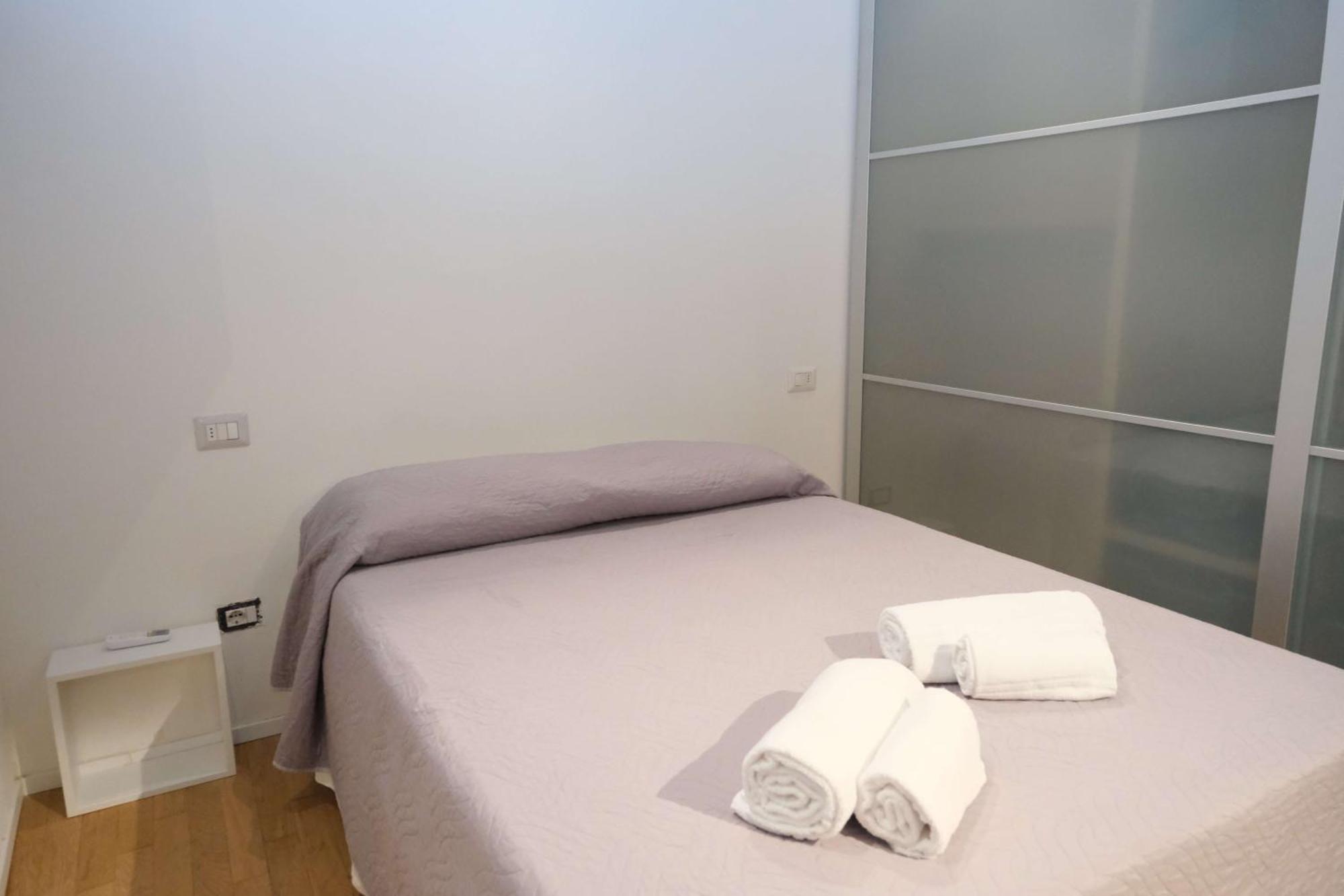 Case Vr Holiday Attico Di Lino เวโรนา ภายนอก รูปภาพ