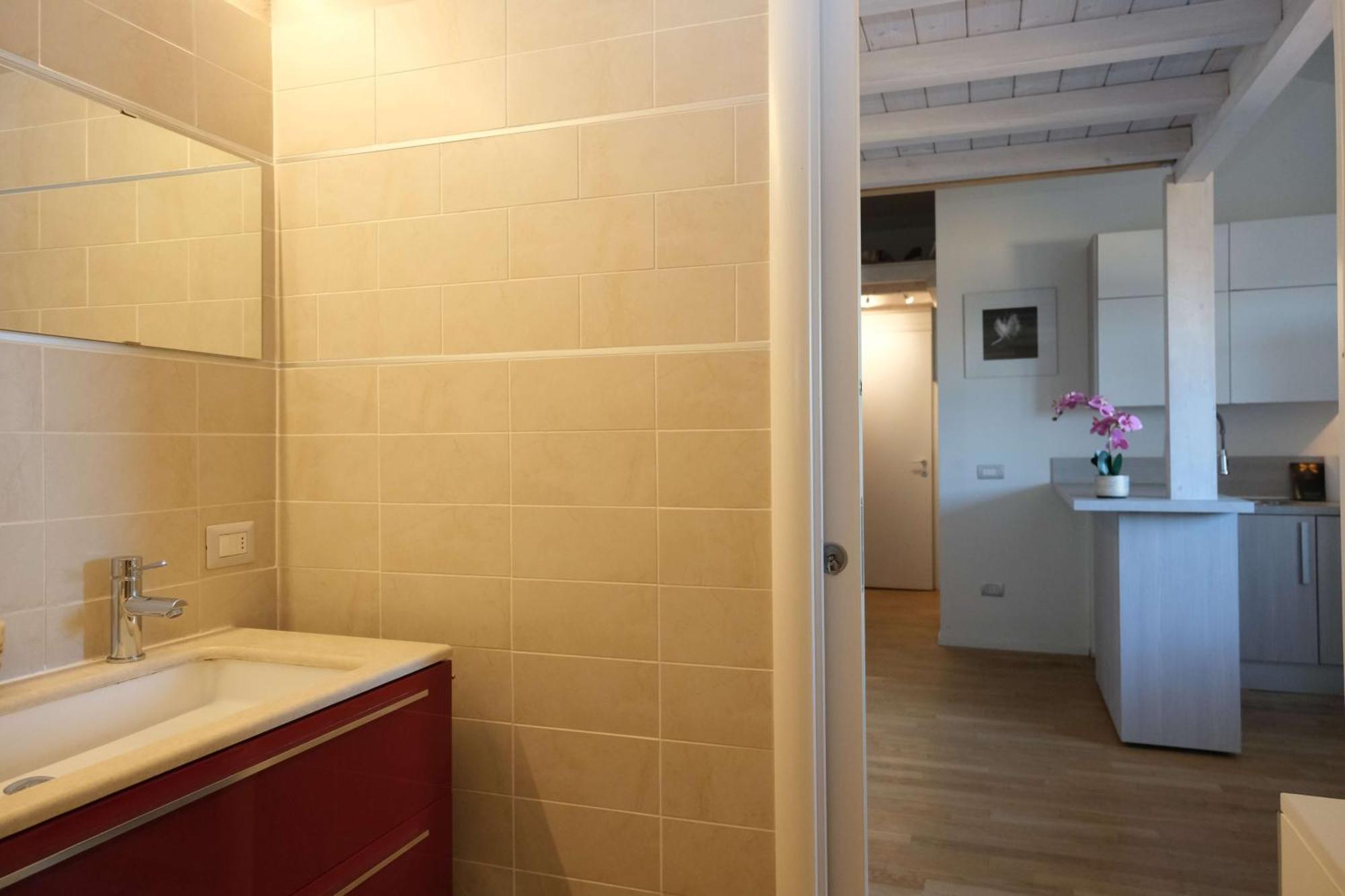 Case Vr Holiday Attico Di Lino เวโรนา ภายนอก รูปภาพ